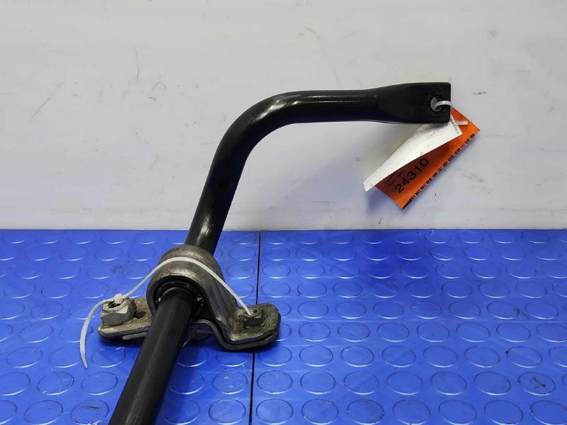 2017-2023 Volvo S90 Front Stabilizer Bar Swaybar Genuine OEM 31406930