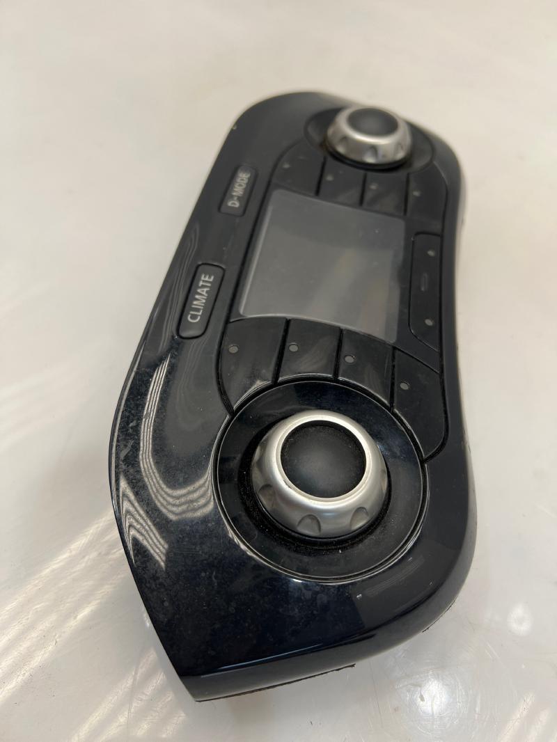 2011 - 2014 Nissan Juke Automatic Temperature Climate Controls OEM 248451KM0B