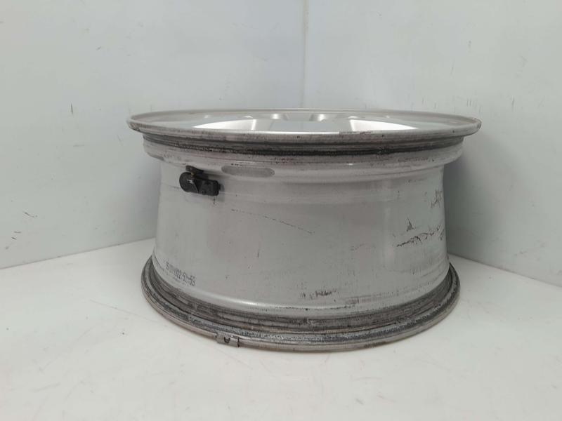 2011 Jeep Grand Cherokee Wheel