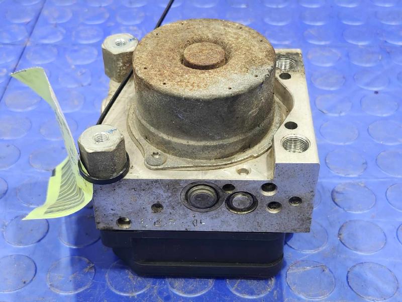 2016 Toyota Corolla ABS Anti Lock Brake Pump Modualor Assembly OEM 44540-02400