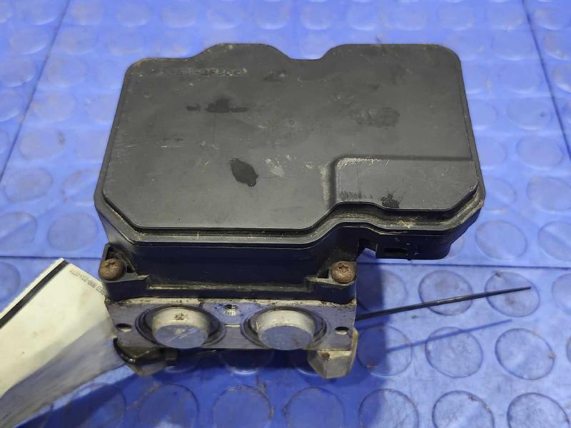2016 Toyota Corolla ABS Anti Lock Brake Pump Modualor Assembly OEM 44540-02400