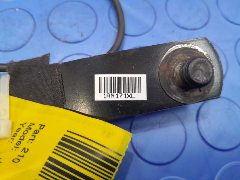 2014 Dodge Journey Front Seat Belt