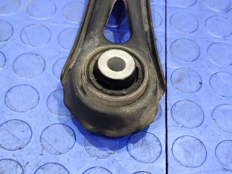 2016 Cadillac ATS Lower Control Arm Rr