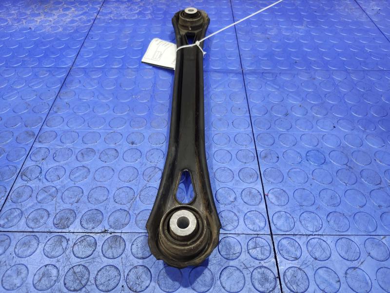 2016 Cadillac ATS Lower Control Arm Rr