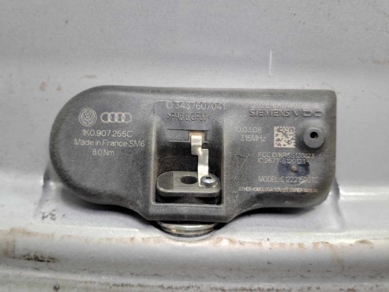 2009 Volkswagen Tiguan Wheel