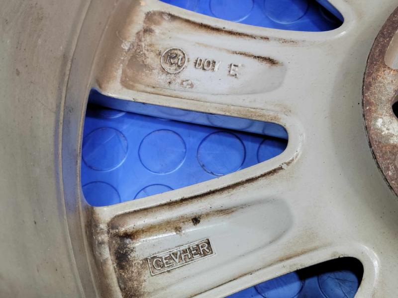2009 Volkswagen Tiguan Wheel