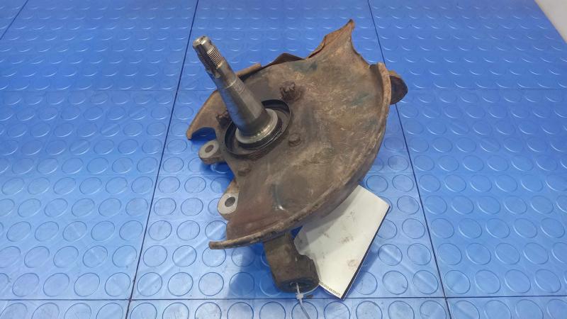 1985 Toyota Hilux Spindle Knuckle Front