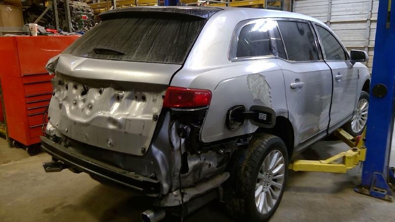 2010 Lincoln MKT Wire Harness (Engine)