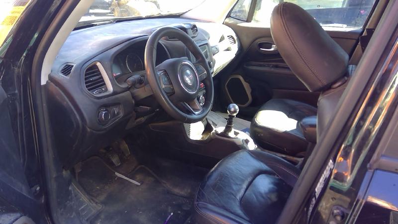 2017 Jeep Renegade Air Bag