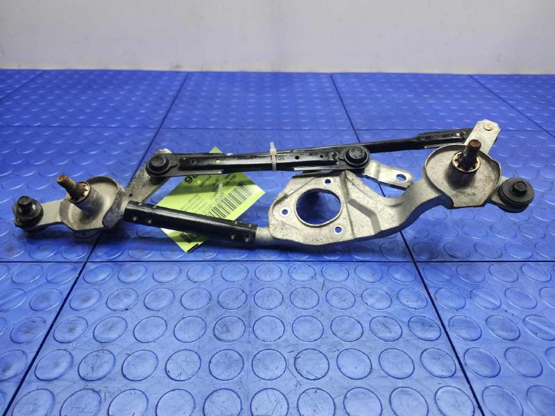 2014-2018 Kia Forte Windshield Wiper Linkage Transmission OEM Part 98120A7000