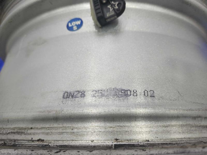2010 Chevrolet Impala Wheel