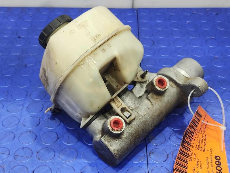 2013 Ford F-350 Super Duty Master Cylinder
