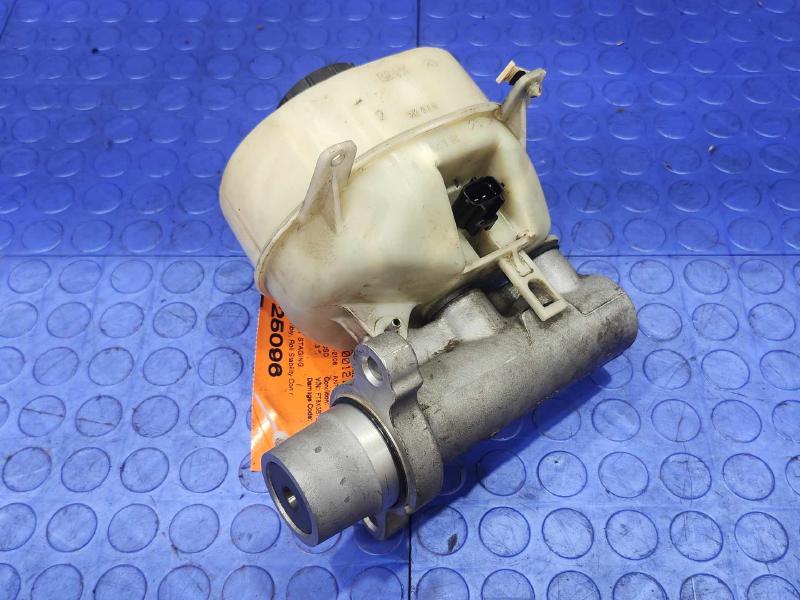 2013 Ford F-350 Super Duty Master Cylinder