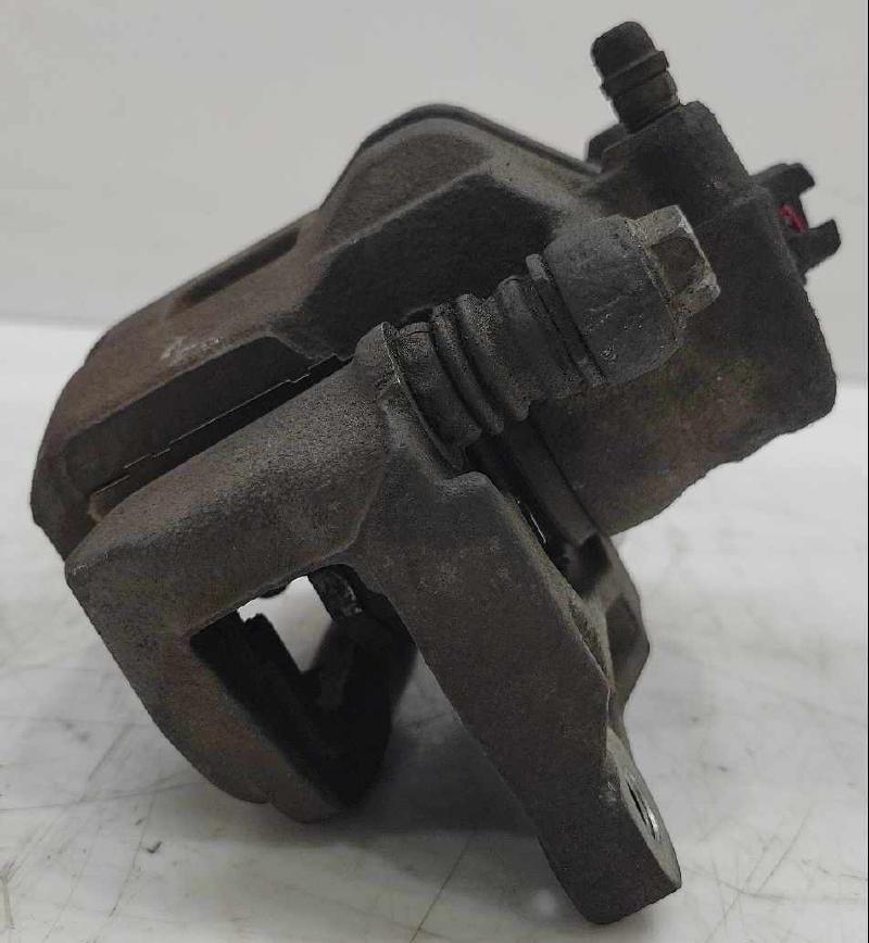 2014 Subaru Forester Caliper