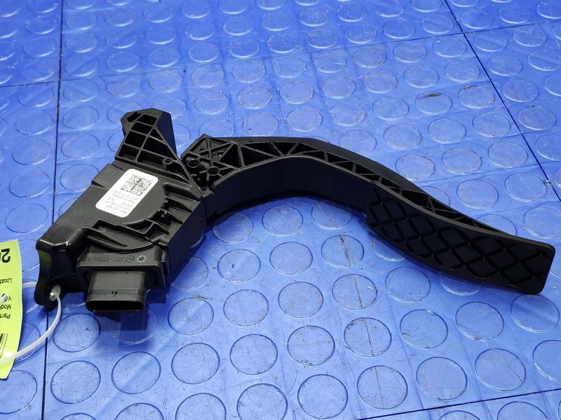 2018 Audi A4 Pedal Assembly