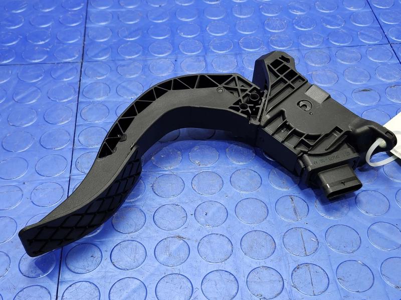 2018 Audi A4 Pedal Assembly