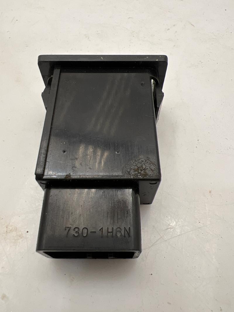 1996 - 2000 Toyota Rav4 Rear Defrost Switch OEM