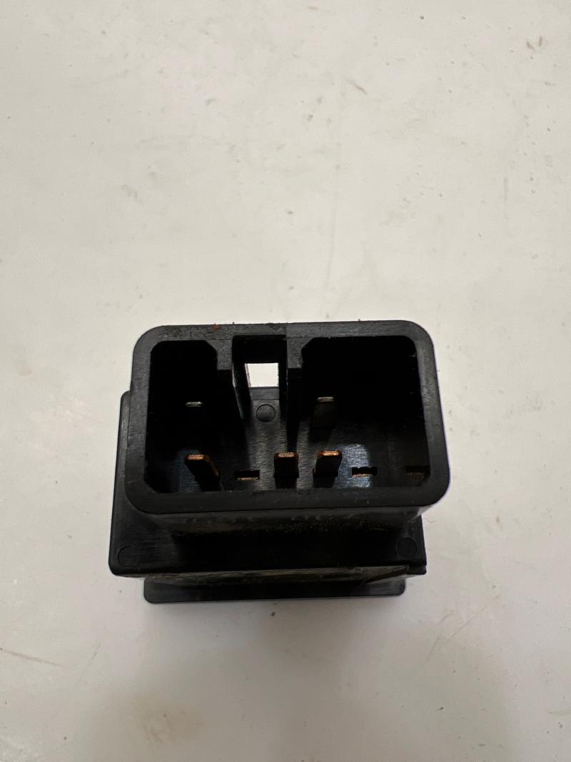 1996 - 2000 Toyota Rav4 Rear Defrost Switch OEM