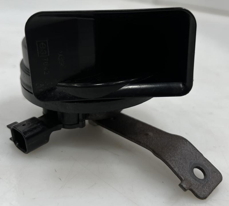 2019 GMC Acadia Horn