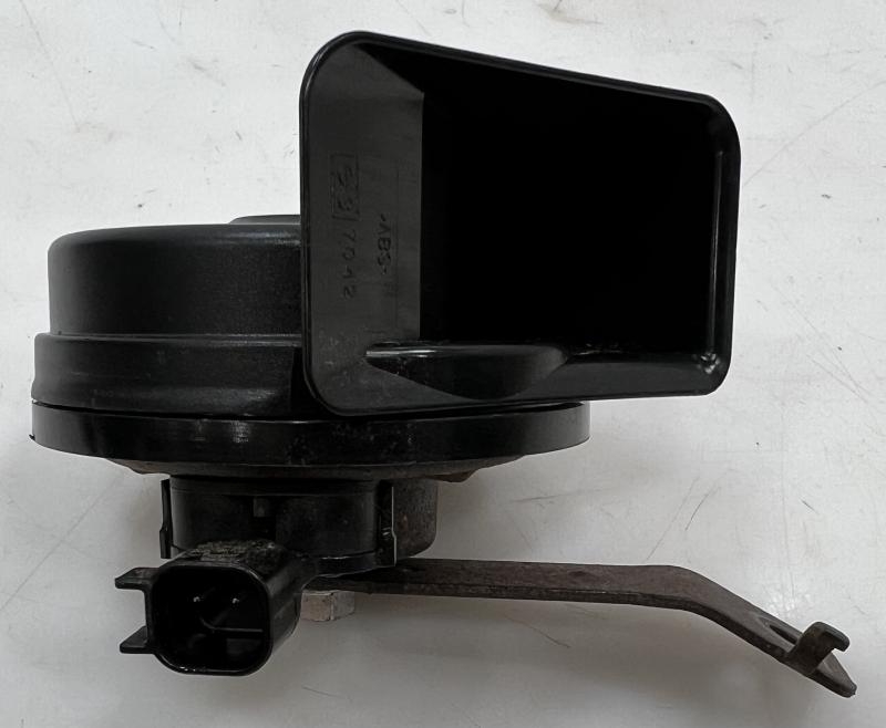 2019 GMC Acadia Horn