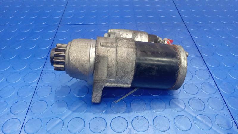 2015 Nissan Rogue Starter Motor