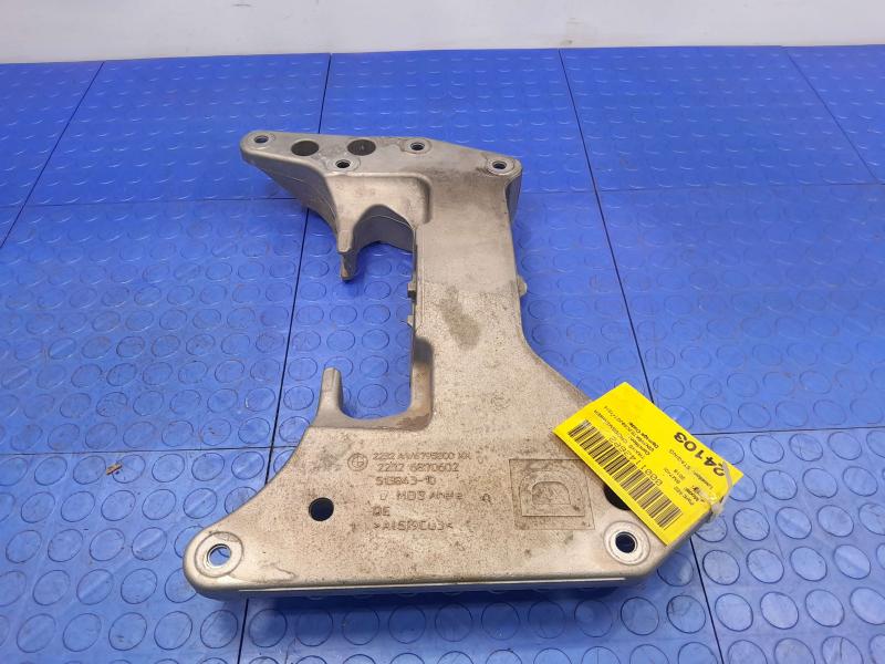 2016-2022 BMW 740i G11 G12 Automatic Transmission Crossmember OEM 22319485330