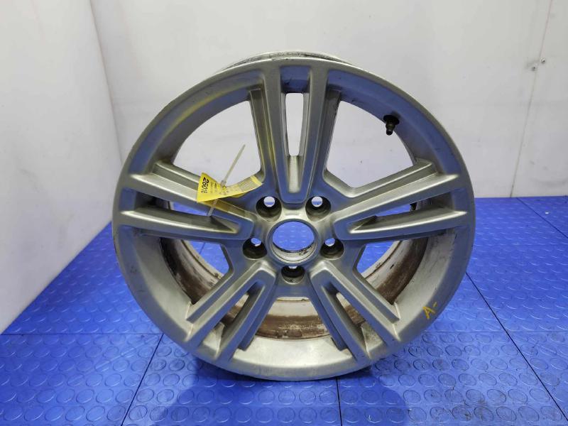 2014 Ford Mustang Wheel