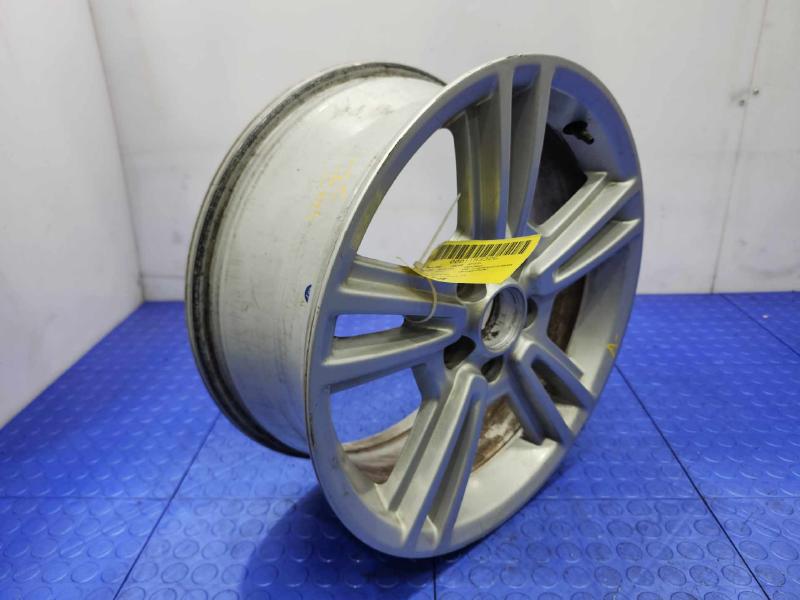 2014 Ford Mustang Wheel