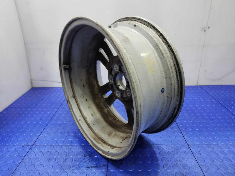2014 Ford Mustang Wheel