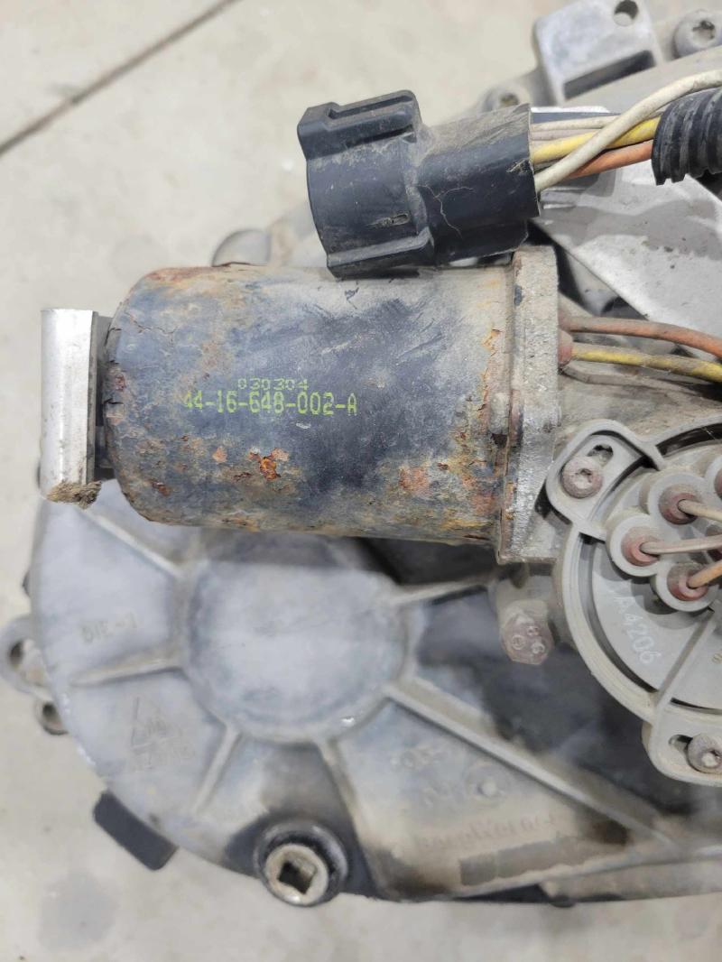 2004 Lincoln Navigator Transfer Case