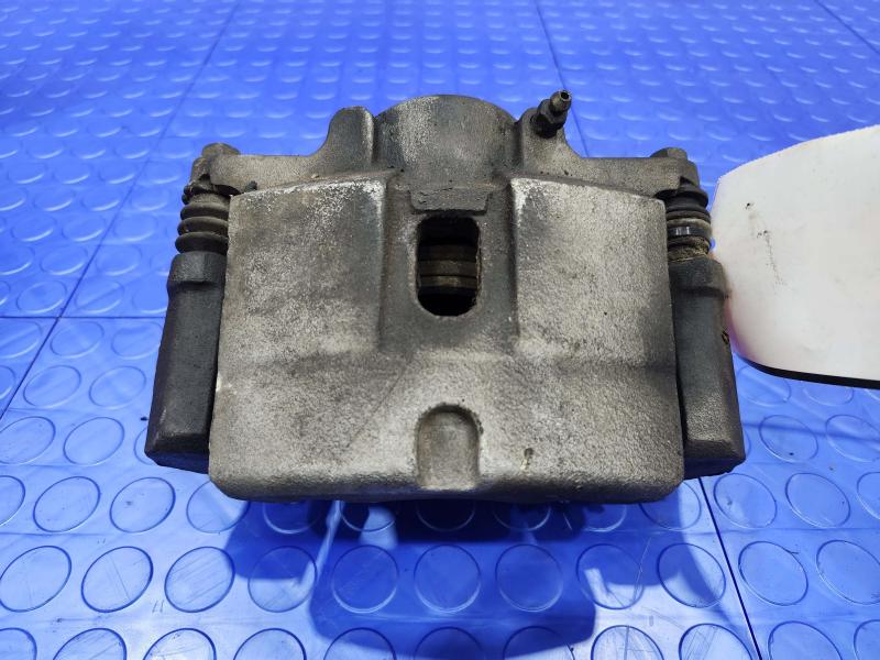 2017 Chrysler 200 Caliper
