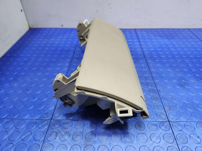 2013 Toyota Prius Glove Box