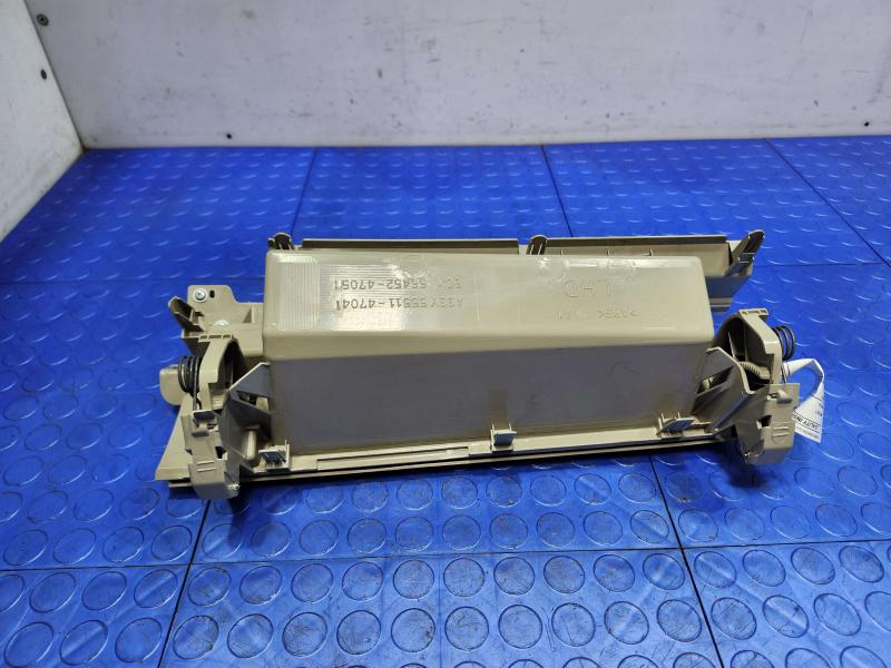 2013 Toyota Prius Glove Box