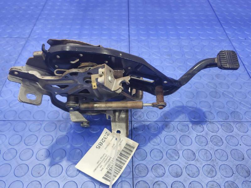 2009-2015 Honda Pilot Parking Brake Pedal Assembly Genuine OEM 47101-SZA-A01