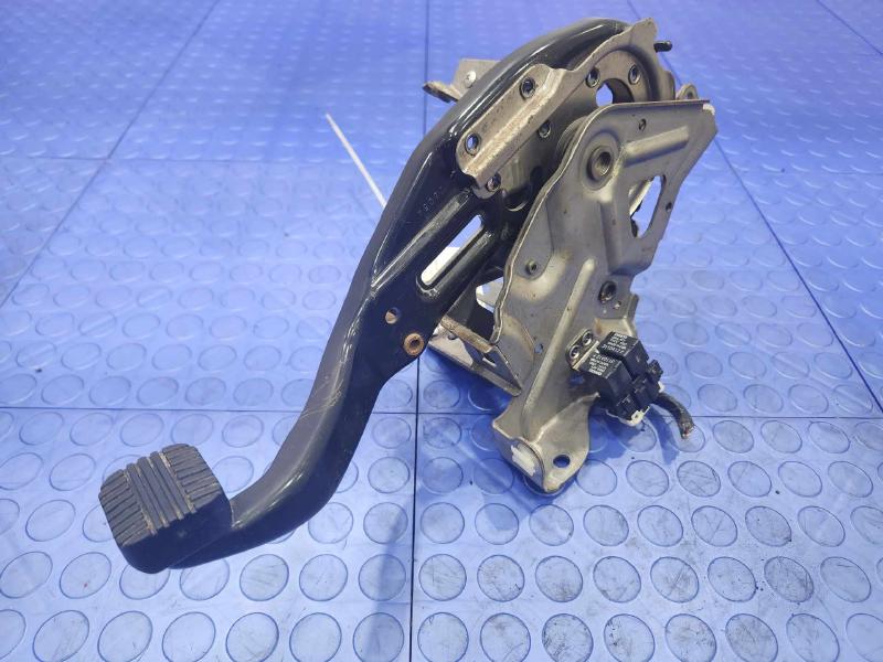 2009-2015 Honda Pilot Parking Brake Pedal Assembly Genuine OEM 47101-SZA-A01