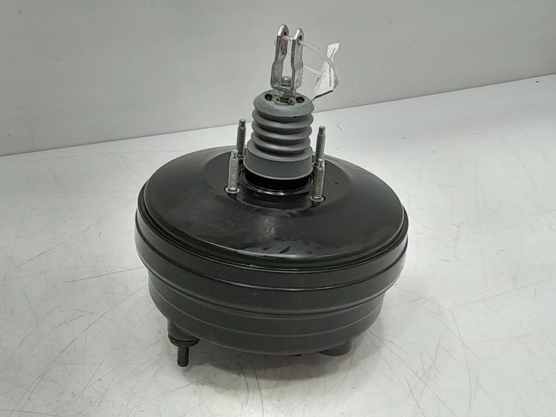 2015 - 2017 Nissan Murano 3.5L Power Brake Booster OEM 46007-5AA0B