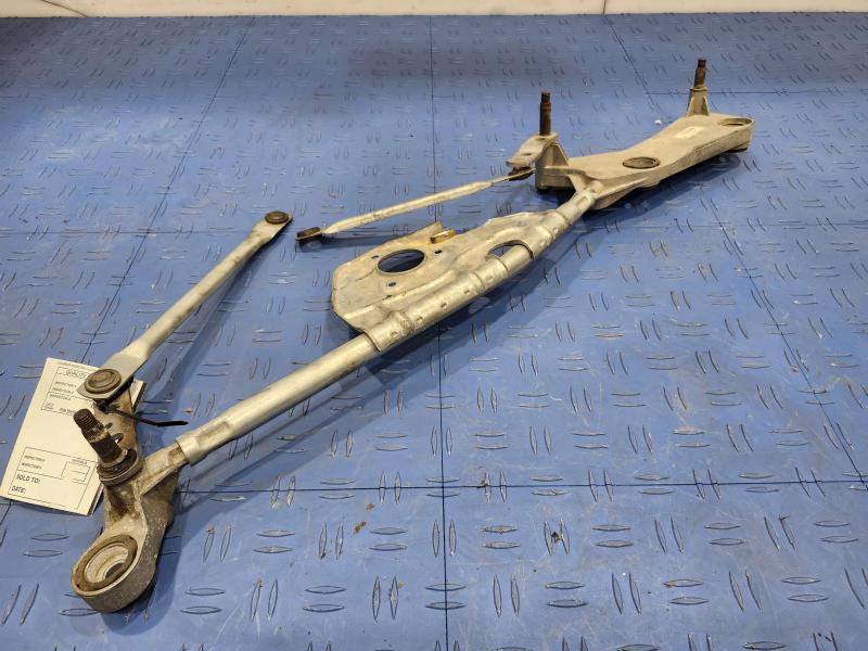 2010 Mercedes ML-Class Wiper Trans. Linkage