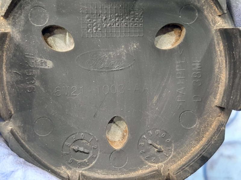 2014 Ford Transit Connect Center Cap