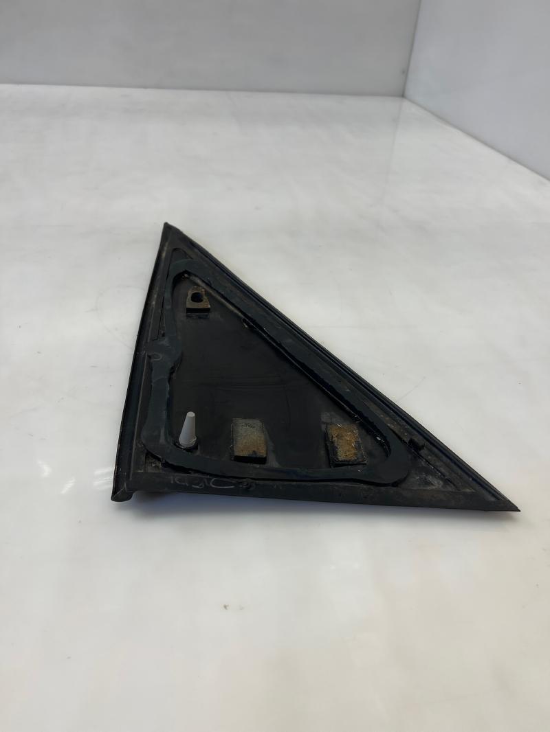 1999 Saturn Cpe Quarter Glass/Window