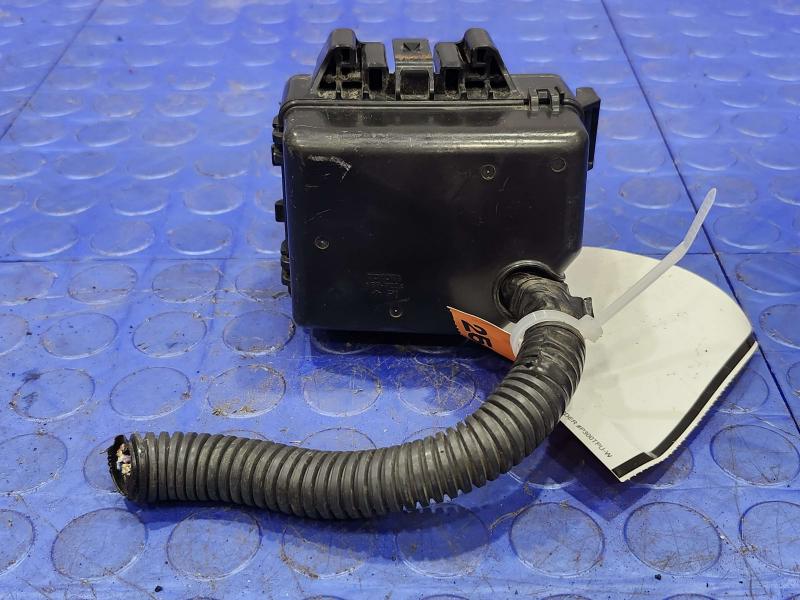 2010 Lexus RX350 RX450H Engine Fuse Box