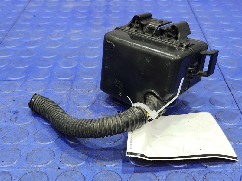 2010 Lexus RX350 RX450H Engine Fuse Box