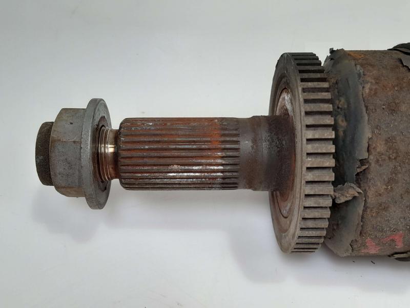 2014 Kia Sedona Axle Shaft