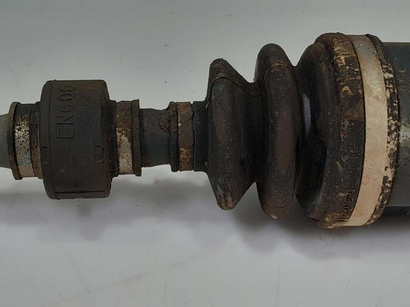 2014 Kia Sedona Axle Shaft