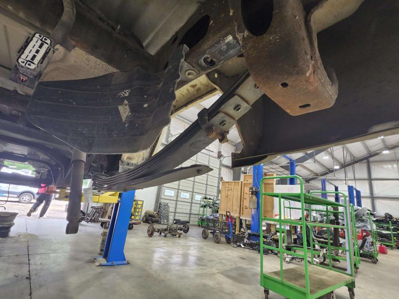 2017 Chevrolet Silverado 2500 Leaf Spring Rear