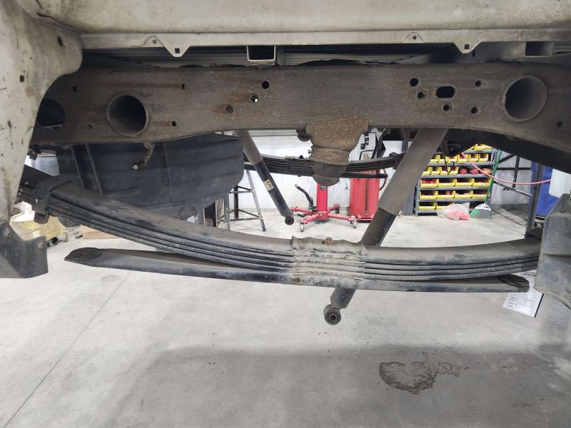 2017 Chevrolet Silverado 2500 Leaf Spring Rear