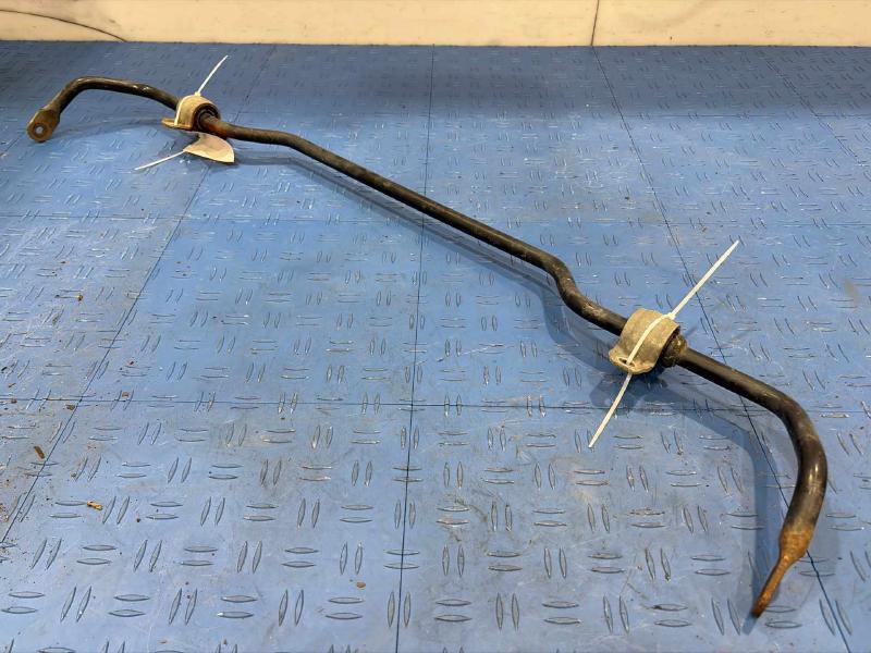 2012-2018 Volkswagen Passat OEM Rear Suspension Stabilizer Bar Swaybar Genuine 1K0511409BL