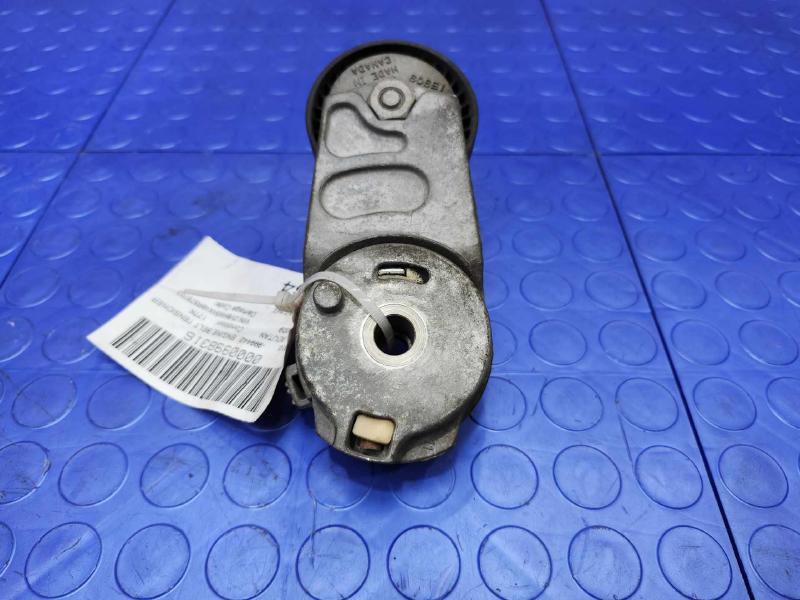 2009 Volkswagen Routan Engine Belt Tensioner