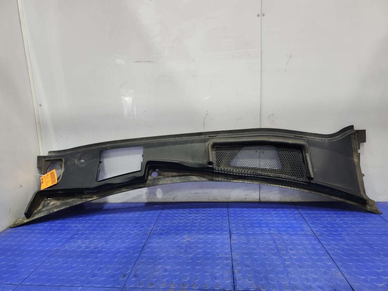 2017-2019 Audi Q7 Cowl Panel Cover Grille Air Inlet Assembly OEM 4M1819401D9B9