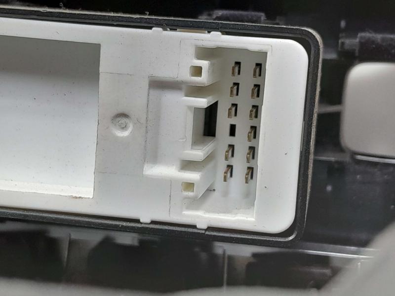 2016 Mazda CX-9 Front Door Trim Panel