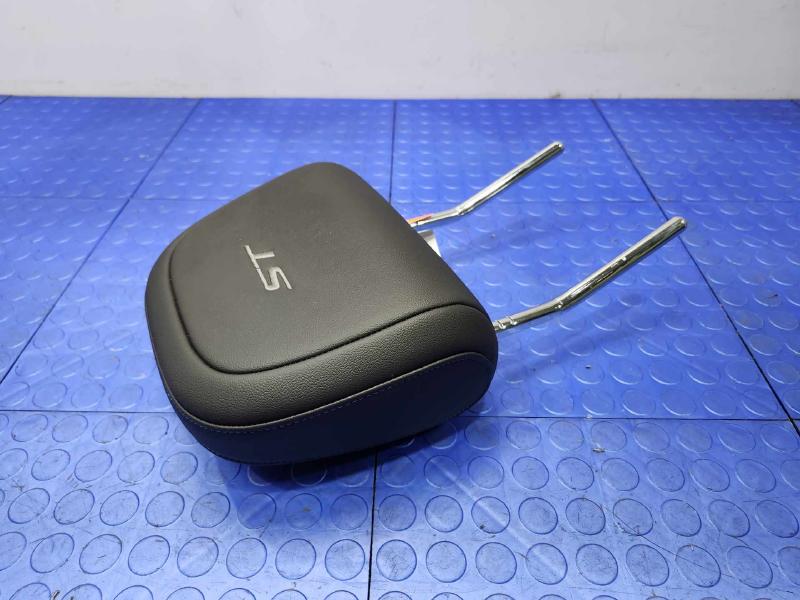 2024 Buick Envista ST Front Seat Headrest Black Leather Left or Right Side OEM 42814441,RH